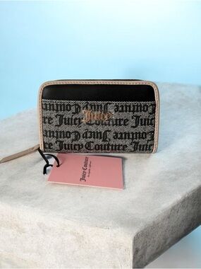 Juicy Couture logo Multi compartment Bifold NWT